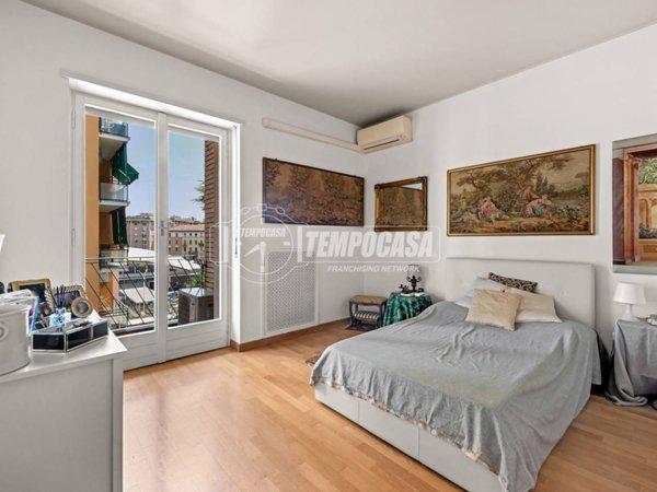 appartamento in vendita a Milano in zona Calvairate