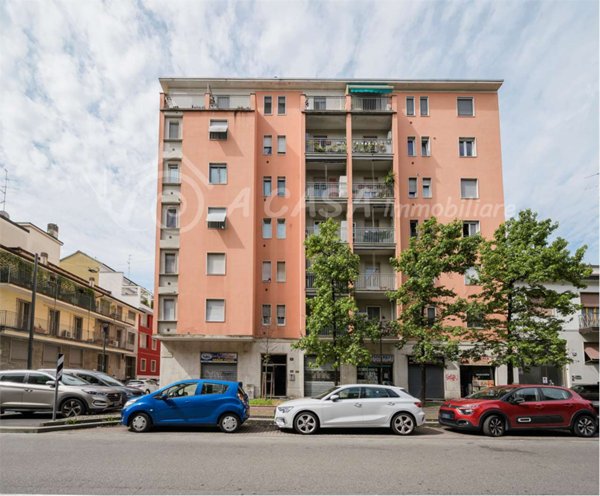 appartamento in vendita a Milano in zona Piazzale Lodi