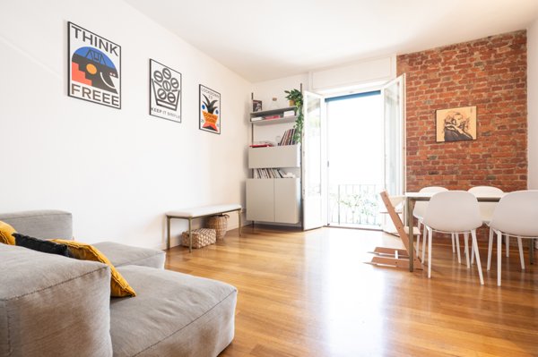appartamento in vendita a Milano in zona De Angeli