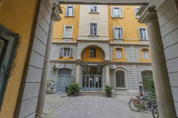 appartamento in vendita a Milano in zona Solari