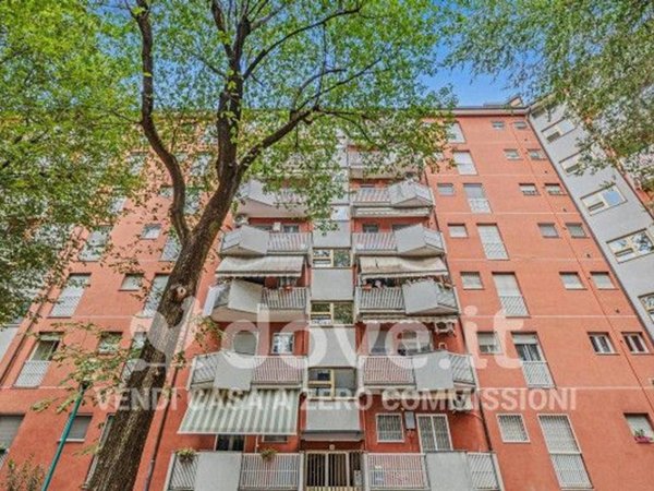 appartamento in vendita a Milano in zona Forlanini