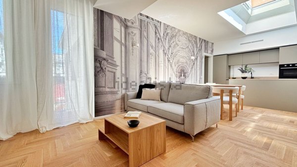 appartamento in vendita a Milano in zona Isola