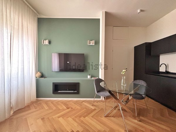 appartamento in vendita a Milano in zona Ghisolfa