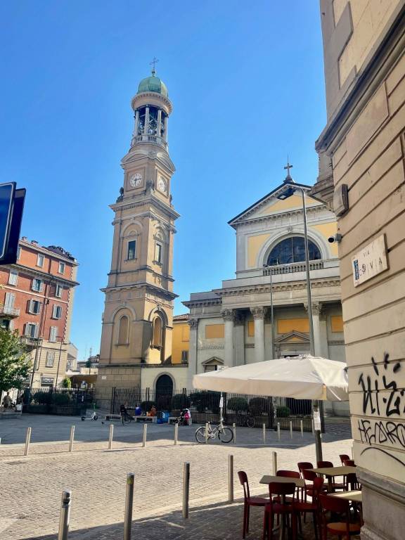 appartamento in vendita a Milano in zona Piazzale Lodi