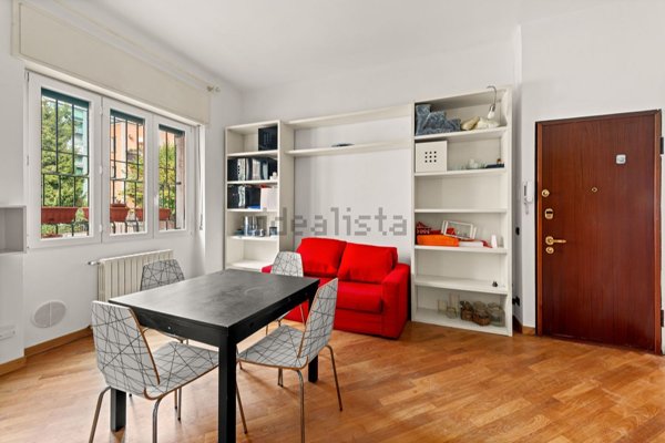 appartamento in vendita a Milano in zona Bande Nere