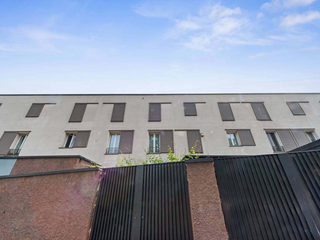 appartamento in vendita a Milano in zona Porta Vittoria