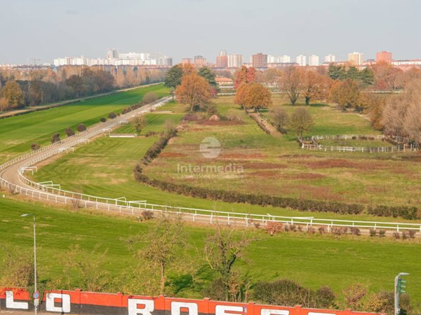appartamento in vendita a Milano in zona Quarto Cagnino
