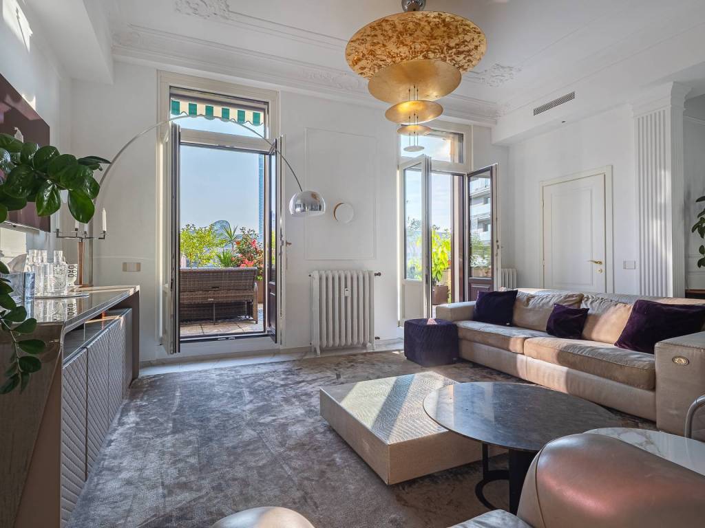 appartamento in vendita a Milano in zona Isola