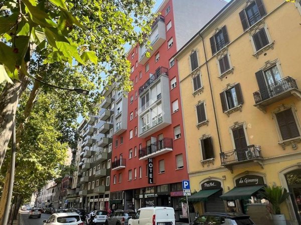 appartamento in vendita a Milano in zona Piazzale Lodi