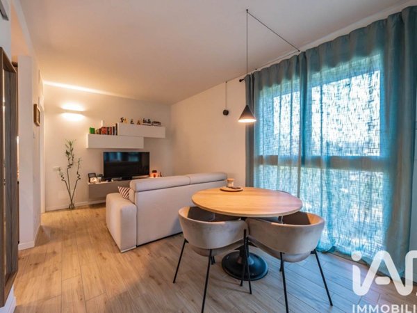 appartamento in vendita a Milano in zona Garegnano