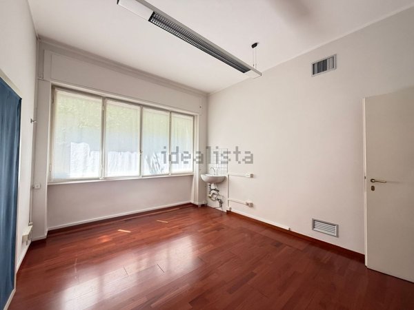 ufficio in vendita a Milano