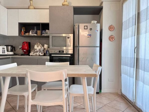 appartamento in vendita a Milano in zona De Angeli