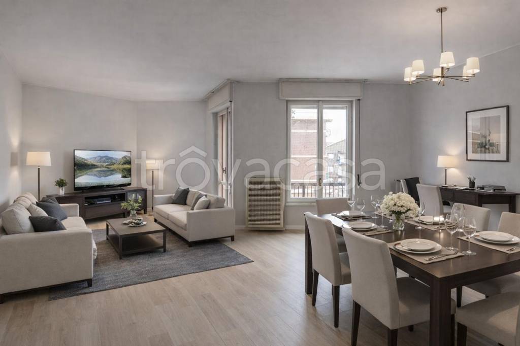 appartamento in vendita a Milano in zona Corvetto