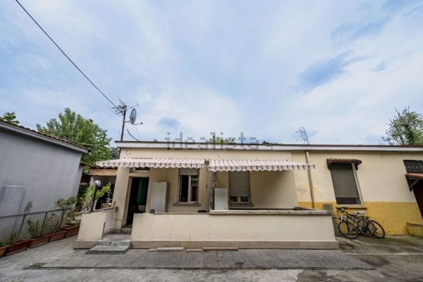 appartamento in vendita a Milano in zona Ponte Lambro