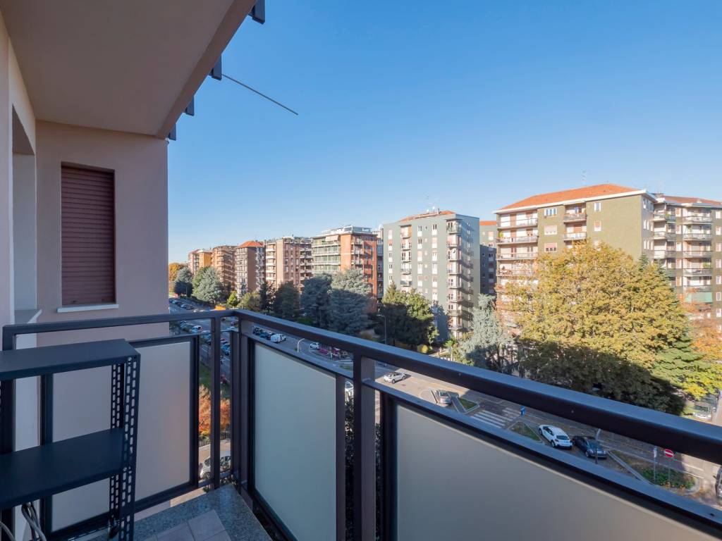 appartamento in vendita a Milano in zona Bande Nere