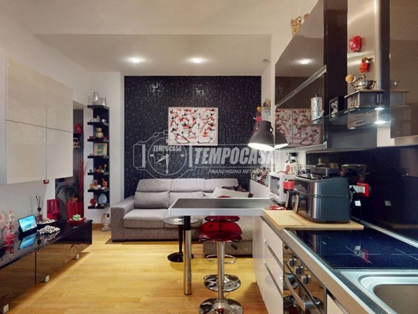 appartamento in vendita a Milano in zona Ghisolfa