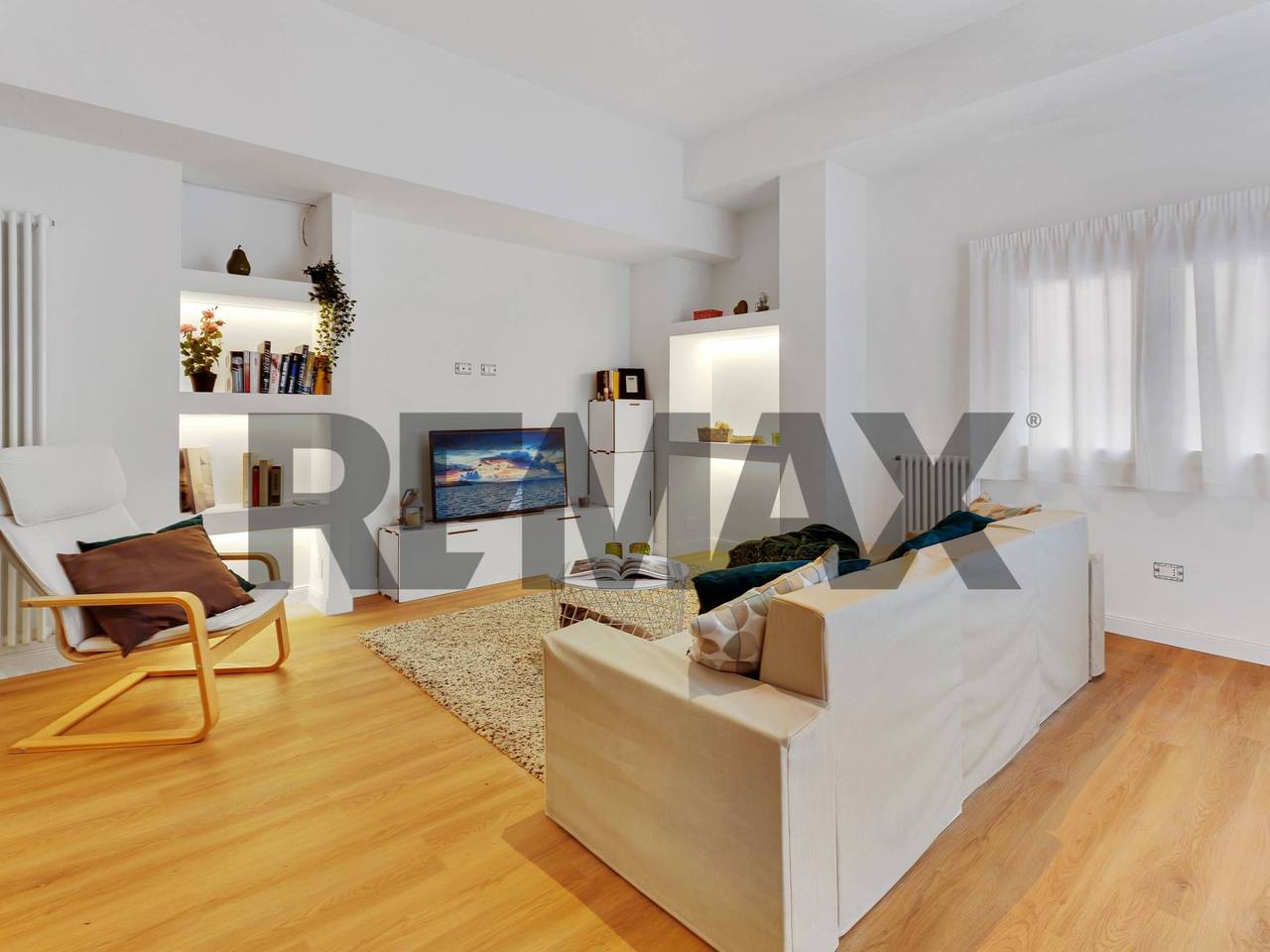 appartamento in vendita a Milano in zona Lorenteggio