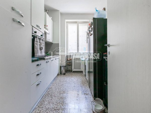appartamento in vendita a Milano in zona Segnano