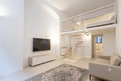 appartamento in vendita a Milano in zona Porta Garibaldi