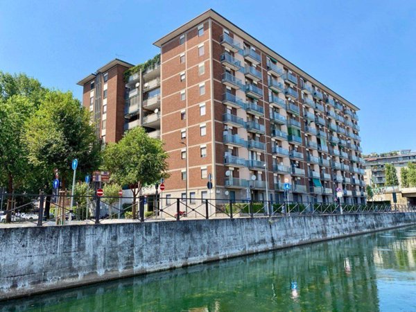 appartamento in vendita a Milano in zona Famagosta