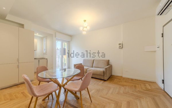 appartamento in vendita a Milano in zona Loreto