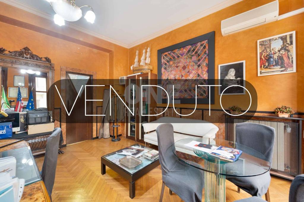 ufficio in vendita a Milano in zona Porta Venezia