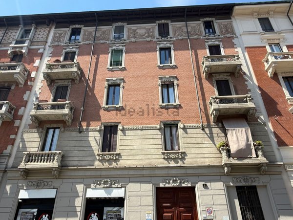 appartamento in vendita a Milano in zona San Cristoforo