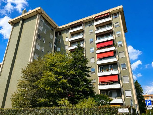 appartamento in vendita a Milano in zona Santa Giulia