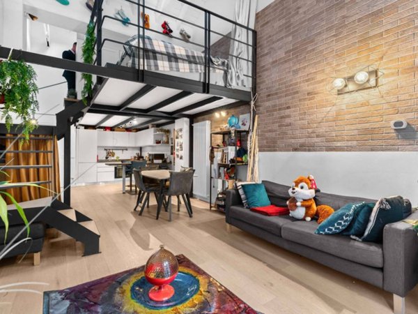 appartamento in vendita a Milano in zona Stadera