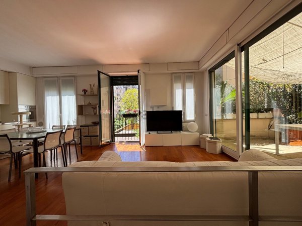 appartamento in vendita a Milano in zona Solari