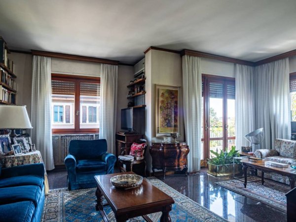 appartamento in vendita a Milano in zona Città Studi