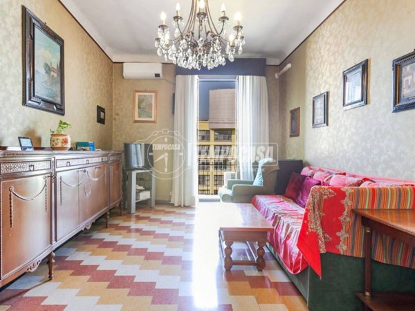 appartamento in vendita a Milano in zona Farini