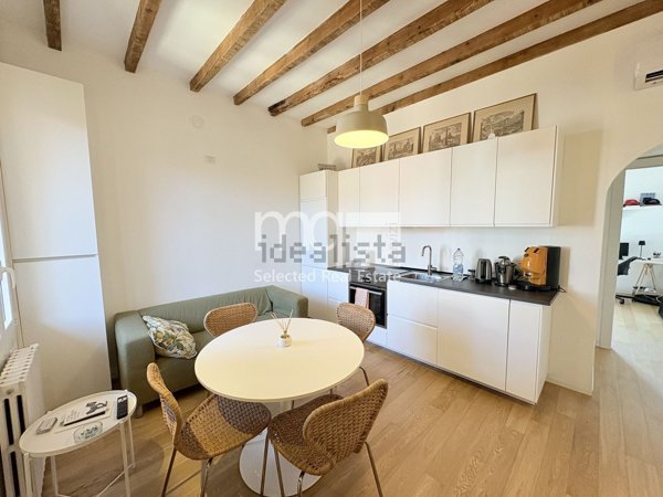 appartamento in vendita a Milano in zona Isola