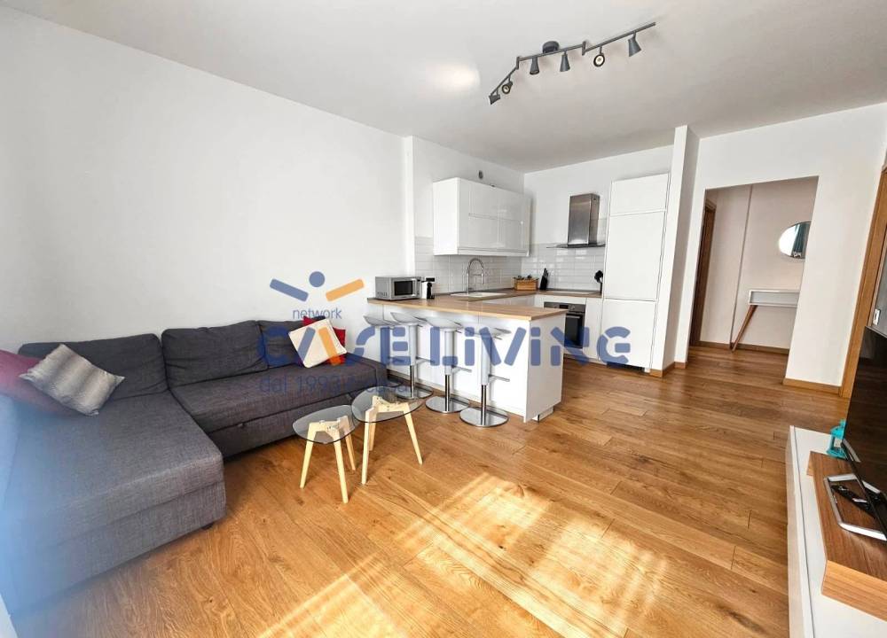 appartamento in vendita a Milano in zona Famagosta