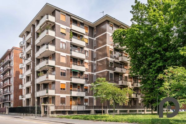 appartamento in vendita a Milano in zona Forze Armate