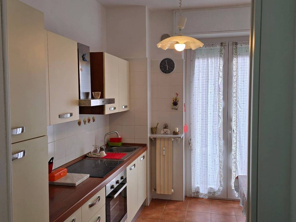 appartamento in vendita a Milano in zona Corvetto