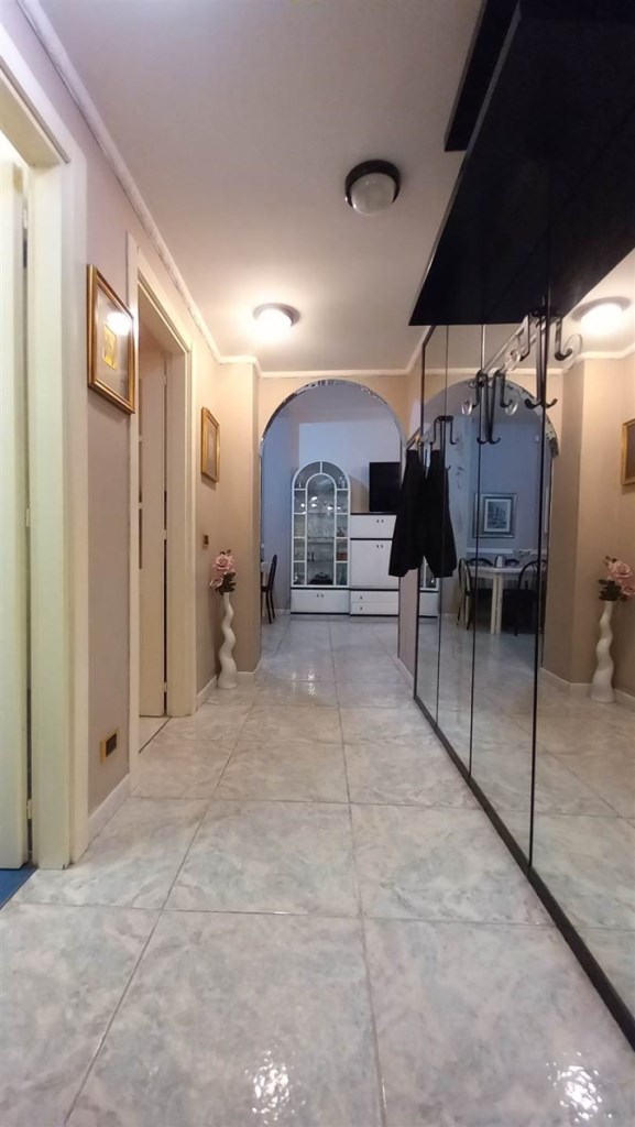 appartamento in vendita a Milano in zona Loreto