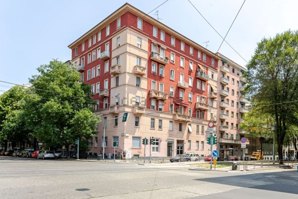 appartamento in vendita a Milano in zona Ghisolfa