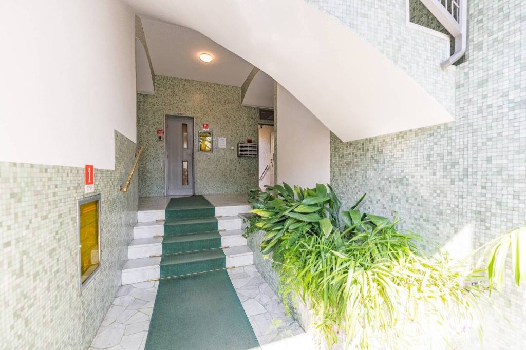 appartamento in vendita a Milano in zona Isola