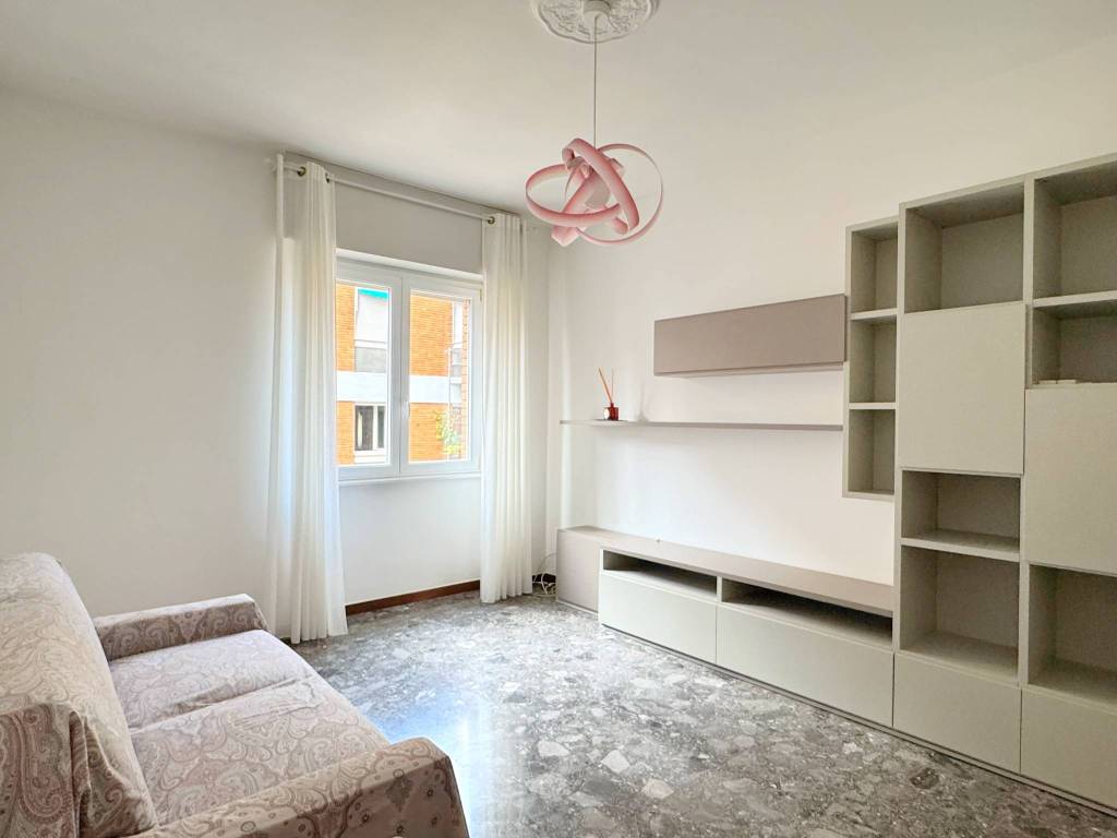 appartamento in vendita a Milano in zona Porta Venezia