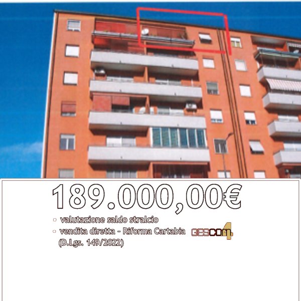 appartamento in vendita a Milano in zona Gallaratese