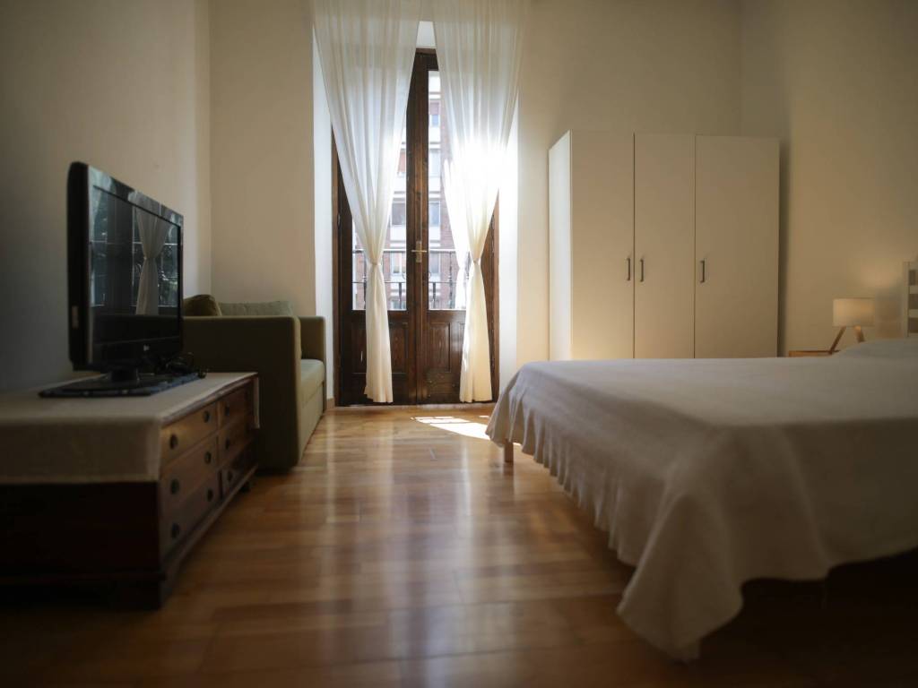 appartamento in vendita a Milano in zona Loreto