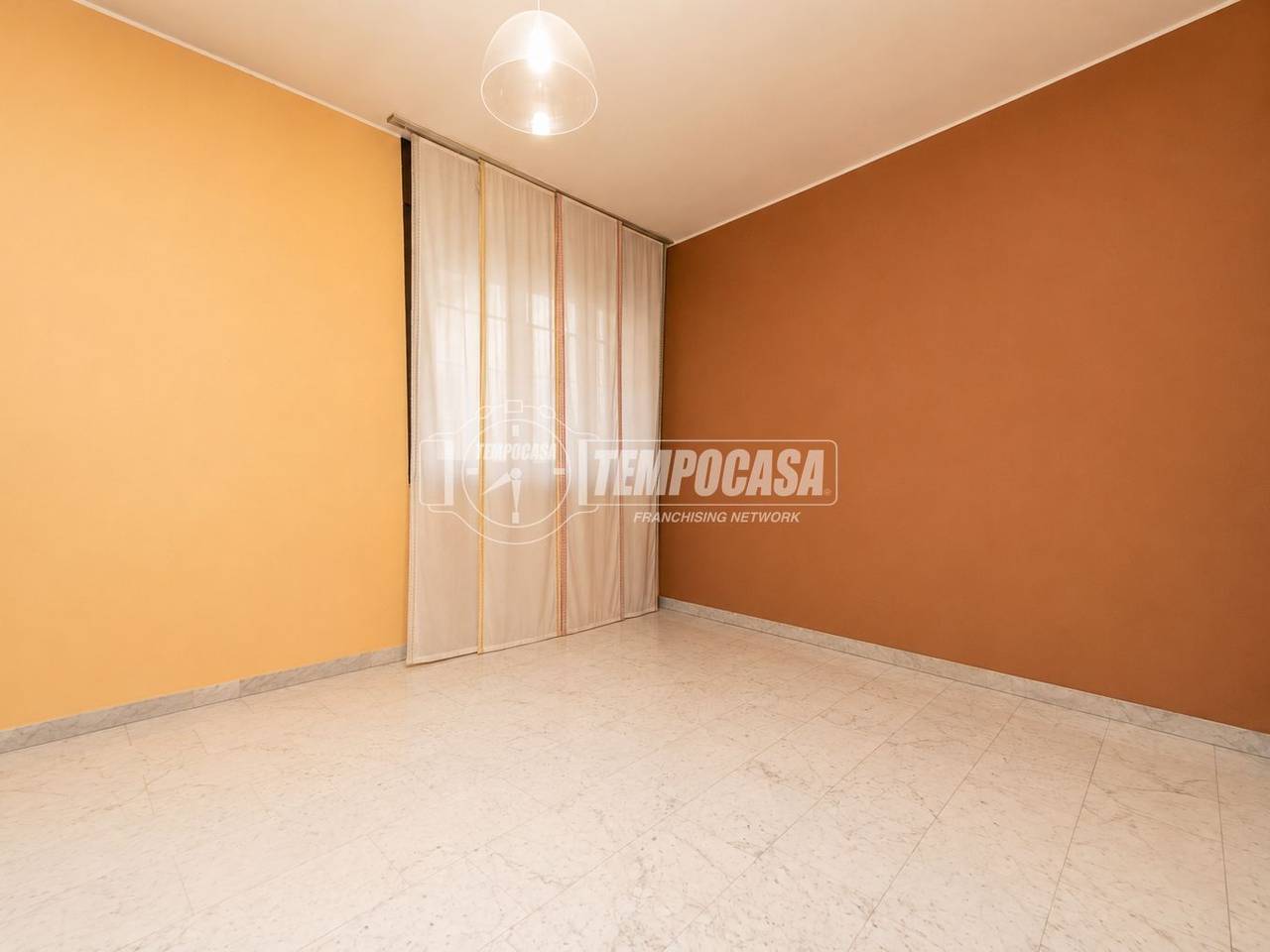 appartamento in vendita a Milano in zona Centro Direzionale
