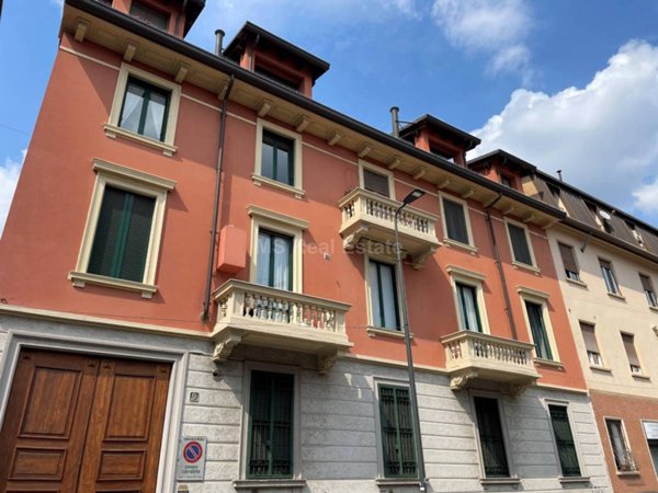appartamento in vendita a Milano in zona Affori