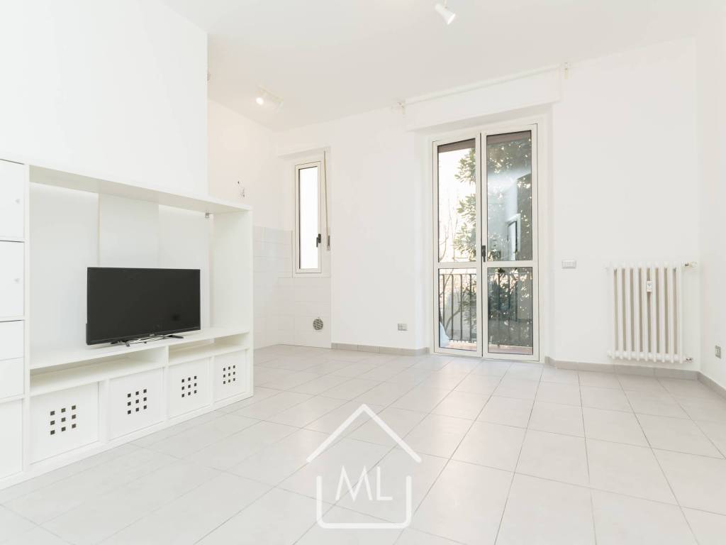 appartamento in vendita a Milano in zona Prato Centenaro
