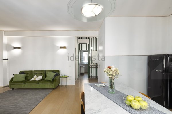 appartamento in vendita a Milano in zona Isola