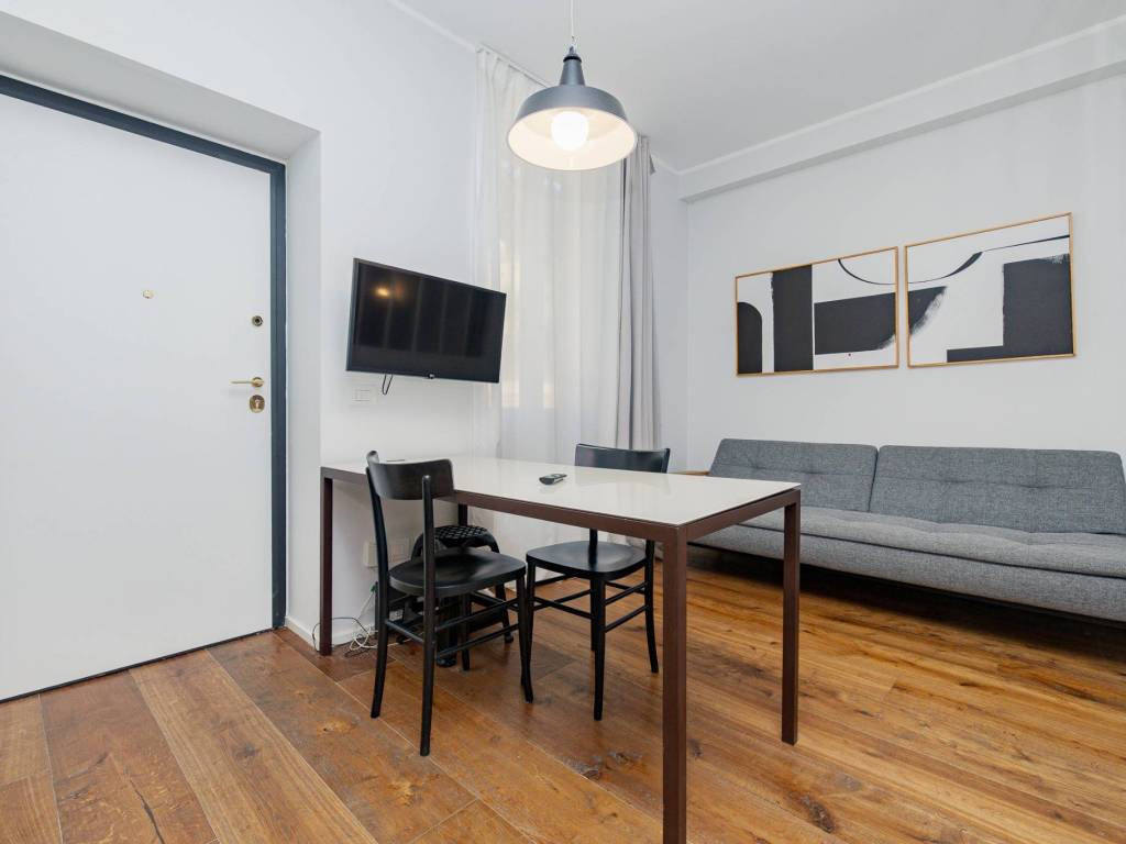 appartamento in vendita a Milano in zona Porta Garibaldi