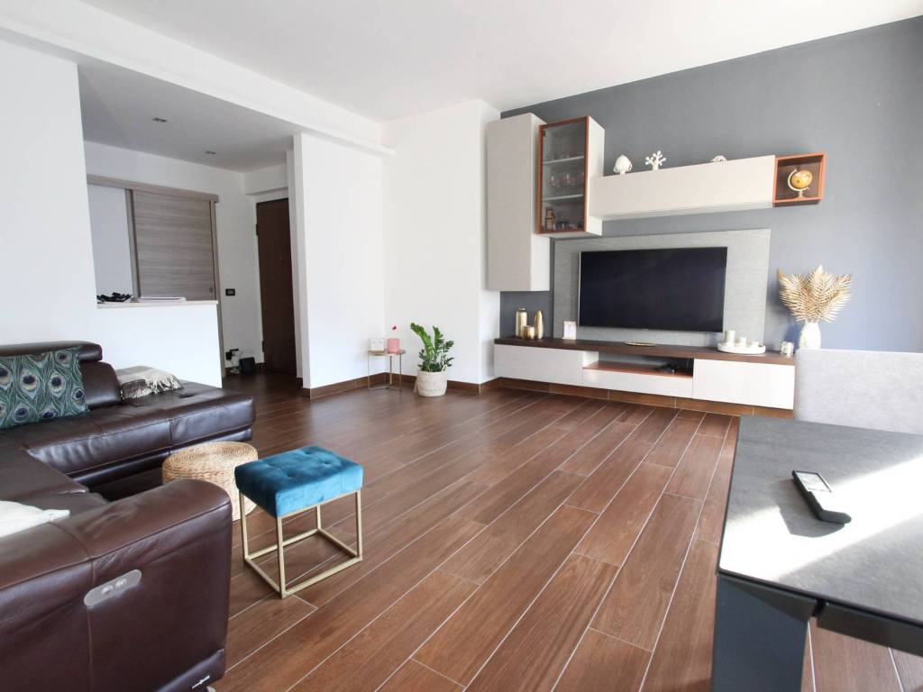 appartamento in vendita a Milano in zona Niguarda