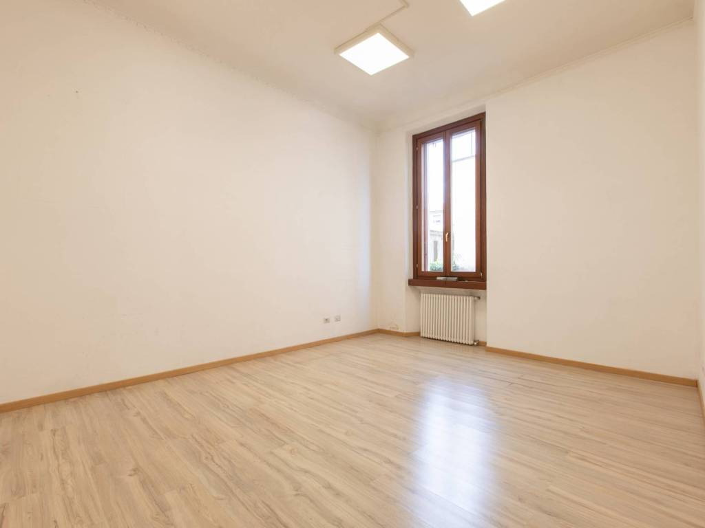 appartamento in vendita a Milano in zona Affori