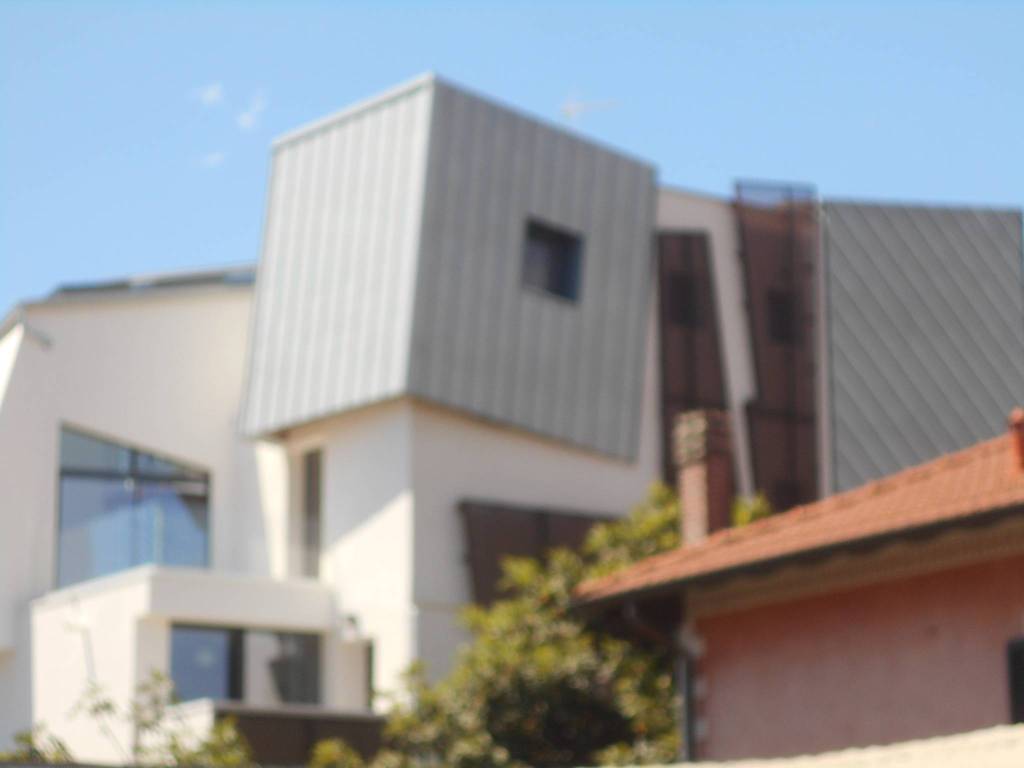 appartamento in vendita a Milano in zona Bande Nere